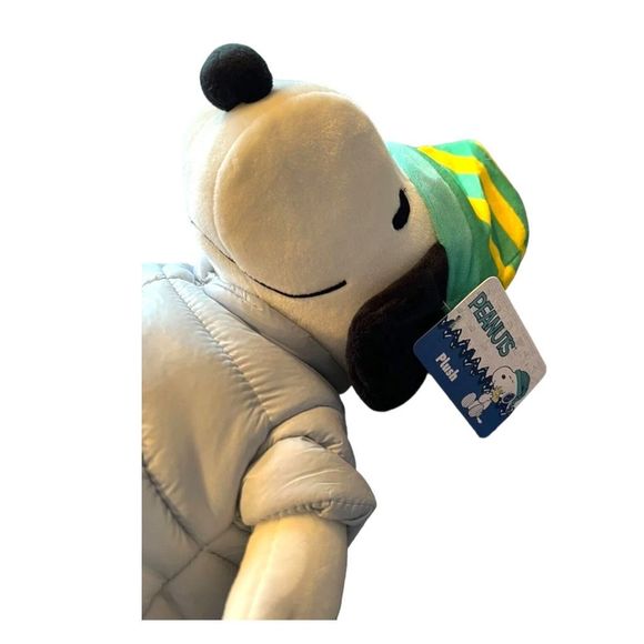 Snoopy Puffer Jacket 2023 Peanuts CVS Christmas Holiday Plush As Seen On TikTok - Picture 7 of 7